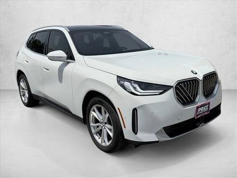 Used 2025 BMW X3 xDrive30i w/ Convenience Package AWD/4WD image 3