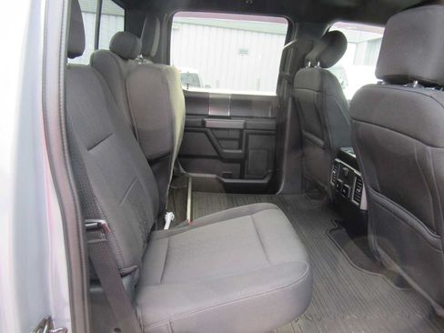 Used 2020 Ford F150 XLT w/ Equipment Group 302A Luxury AWD/4WD image 15