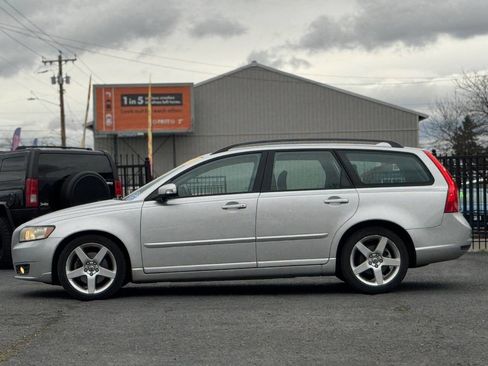 Used 2008 Volvo V50 2.4i image 18