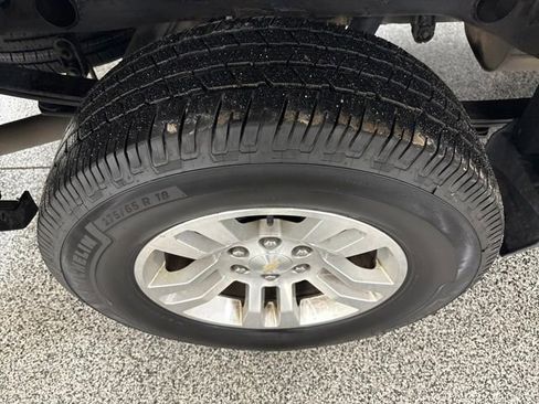 Used 2019 Chevrolet Silverado 1500 LT w/ All Star Edition image 27