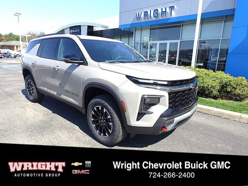 New 2026 Chevrolet Traverse Z71 w/ Driver Confidence Package AWD/4WD image 1