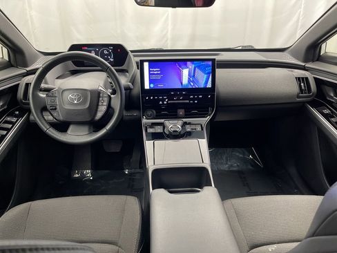 Used 2023 Toyota bZ4X XLE image 10