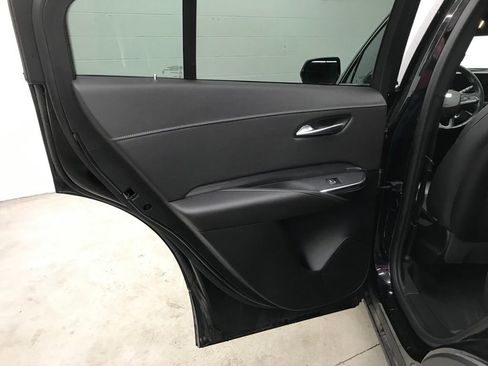 Used 2025 Cadillac XT4 Premium Luxury image 23