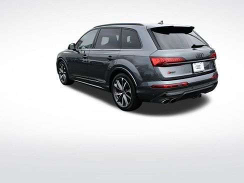 Used 2023 Audi SQ7 Prestige w/ Prestige Package AWD/4WD image 3