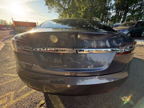 Used 2016 Tesla Model S 75 image 5