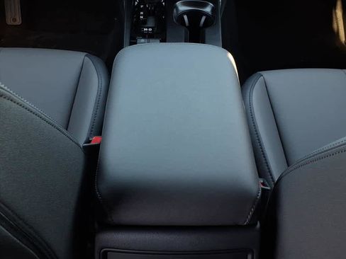 New 2026 Subaru Outback Premium image 30