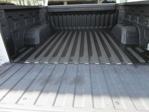Used 2024 GMC Sierra 1500 Pro w/ Pro Value Package AWD/4WD image 23