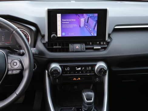 Used 2024 Toyota RAV4 XLE Premium FWD image 17