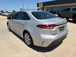 Used 2024 Toyota Corolla LE FWD video 3