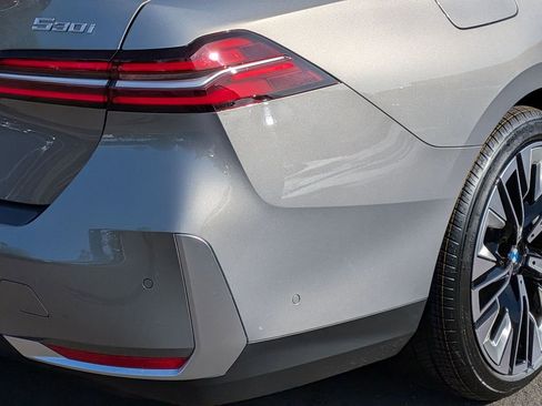 New 2026 BMW 530i image 26