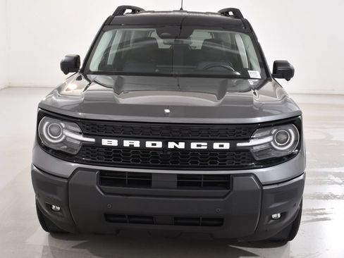 Used 2025 Ford Bronco Sport Outer Banks w/ Outer Banks Tech Package+ AWD/4WD image 3