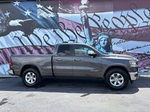 Used 2020 RAM 1500 Laramie AWD/4WD image 1