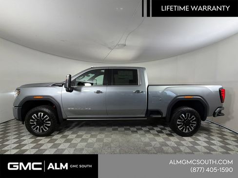 New 2026 GMC Sierra 2500 Denali Ultimate AWD/4WD image 10