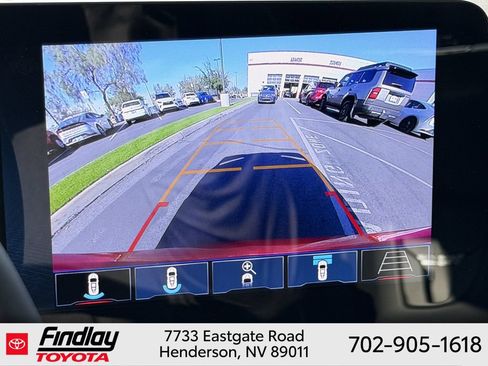 Used 2024 Chevrolet Corvette Stingray Preferred Conv w/ Z51 Performance Package RWD image 25