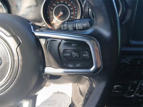 Used 2021 Jeep Wrangler Unlimited Sahara image 19