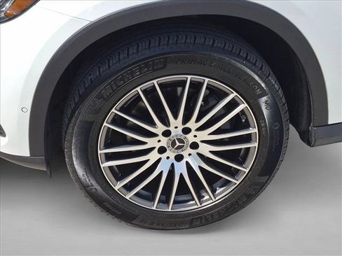Certified 2026 Mercedes-Benz GLC 300 4MATIC image 24