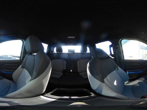 Used 2025 Toyota Tacoma TRD Off-Road image 41