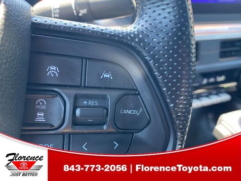 Used 2024 Toyota Tacoma SR5 AWD/4WD image 28