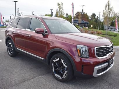 Certified 2024 Kia Telluride S w/ S Sunroof Package