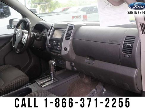 Used 2018 Nissan Frontier PRO-4X AWD/4WD image 26