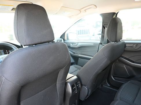 Used 2025 Ford Escape Active FWD image 19