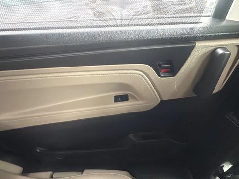 Used 2018 Honda Odyssey EX-L image 12