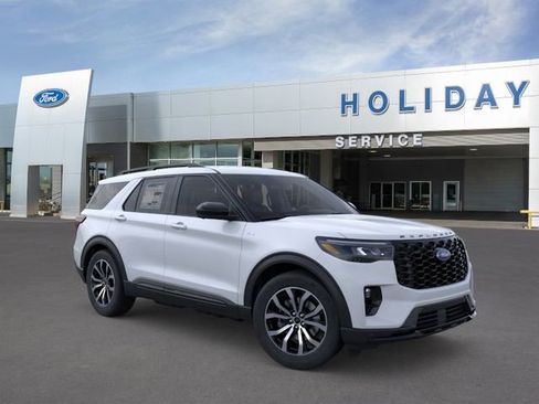 New 2026 Ford Explorer ST-Line RWD image 7