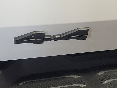 New 2026 Toyota Tundra SR5 image 8