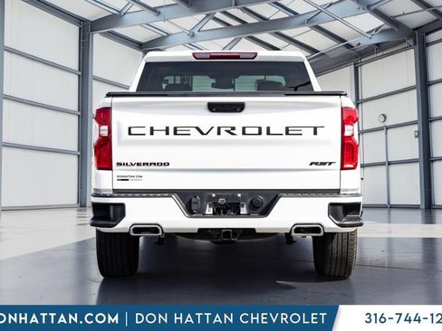 Used 2023 Chevrolet Silverado 1500 RST w/ Redline Edition AWD/4WD image 21