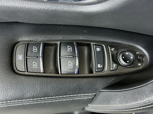 Used 2024 INFINITI QX80 Luxe image 14