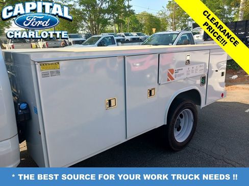 New 2024 Ford F450 XL w/ XL Chrome Package image 11