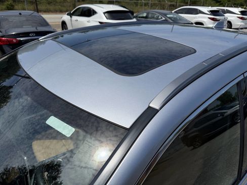 Used 2025 Lexus RX 350 Premium w/ Accessory Package (Z1) FWD image 10
