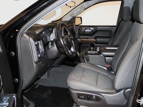 Used 2021 Chevrolet Silverado 1500 RST w/ Bed Protection Package image 38