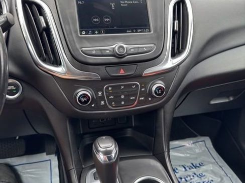 Used 2019 Chevrolet Equinox LT AWD/4WD image 23