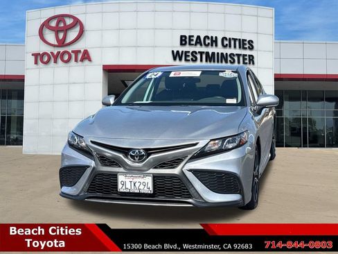Certified 2024 Toyota Camry SE FWD image 5