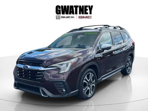 Used 2023 Subaru Ascent Touring AWD/4WD image 1