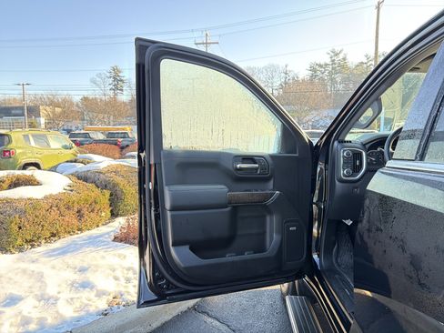 Used 2020 GMC Sierra 1500 Denali w/ Denali Ultimate Package image 11