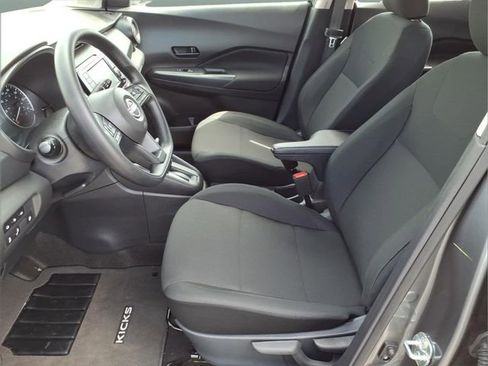 Certified 2025 Nissan Kicks Play S FWD image 11