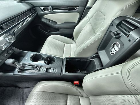 Used 2022 Honda Civic EX-L image 18