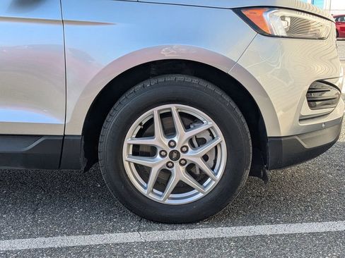 Used 2024 Ford Edge SEL image 11