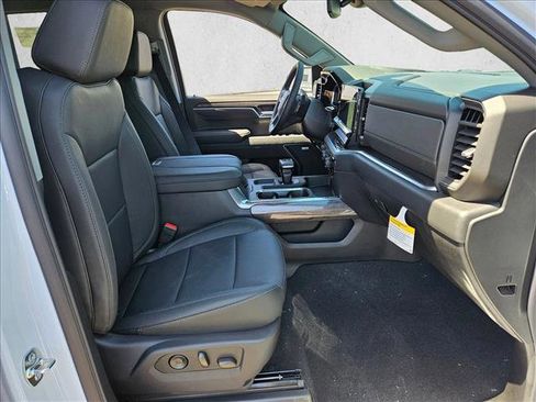 New 2026 Chevrolet Silverado 1500 LTZ AWD/4WD image 17