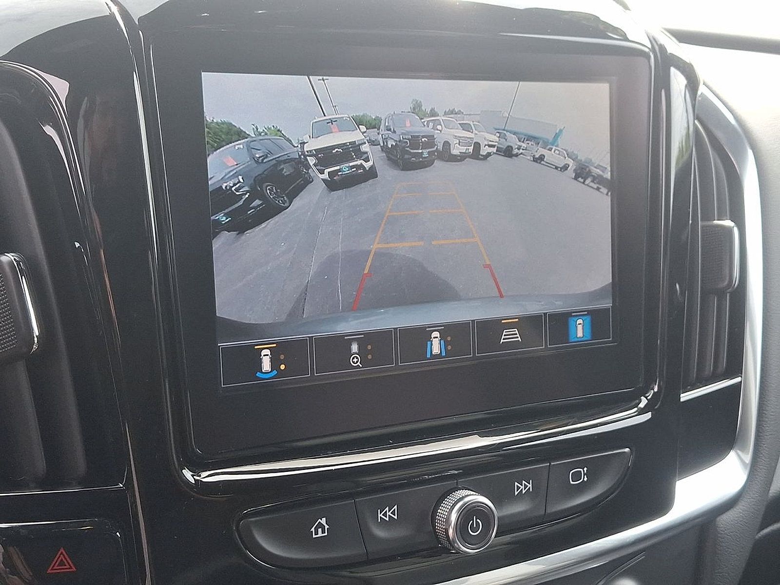 Certified 2023 Chevrolet Traverse RS AWD/4WD image 15