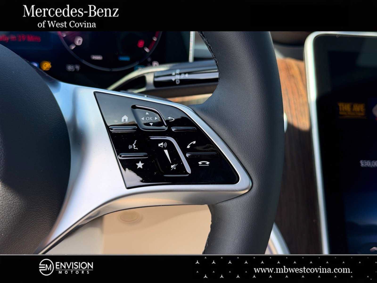 New 2026 Mercedes-Benz C 300 4MATIC Sedan image 23