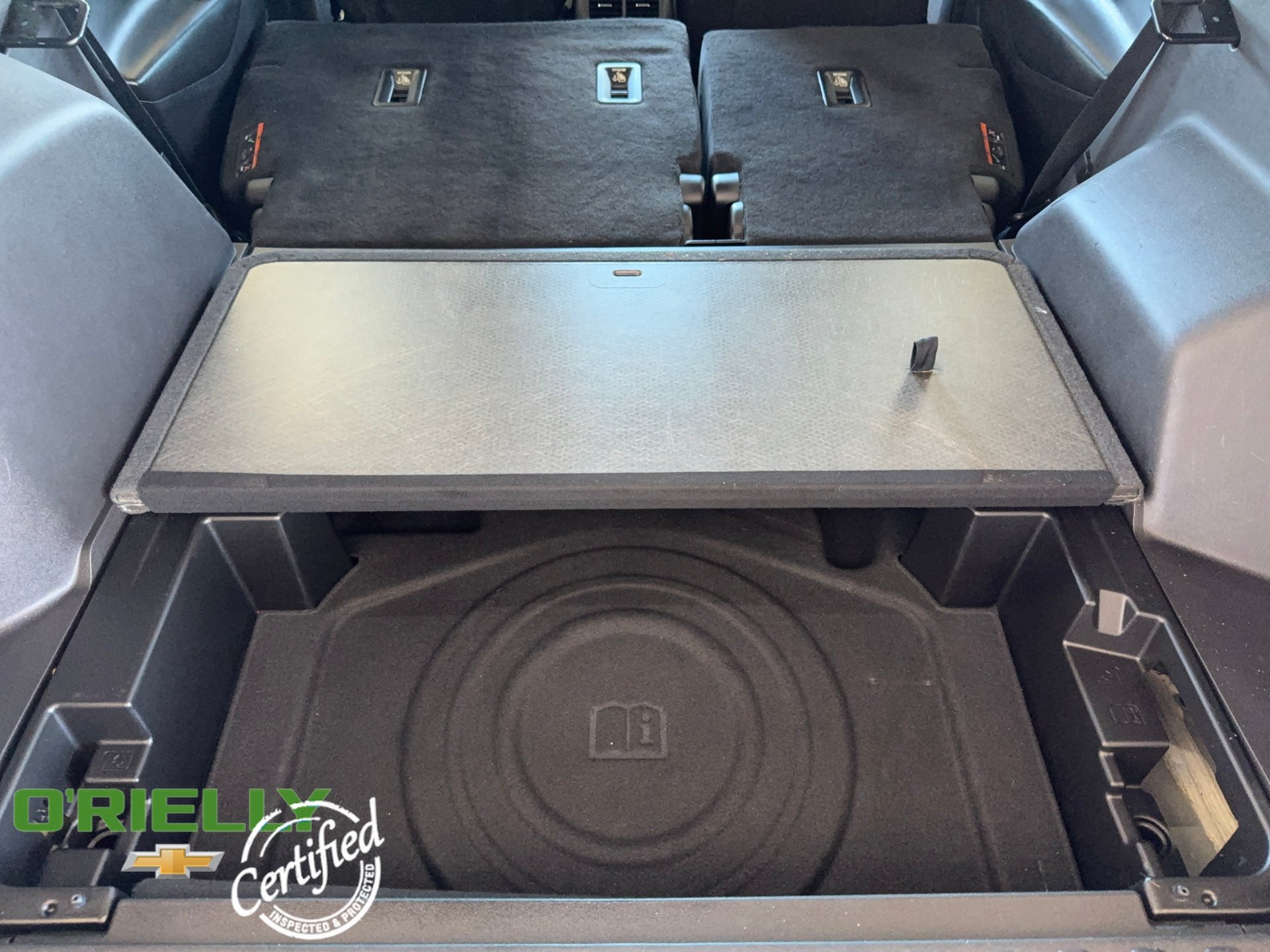 Used 2019 Chevrolet Equinox LT w/ LPO, Blackout Package FWD image 27