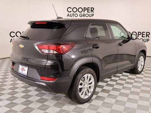 Used 2024 Chevrolet TrailBlazer LS w/ LS Convenience Package image 19
