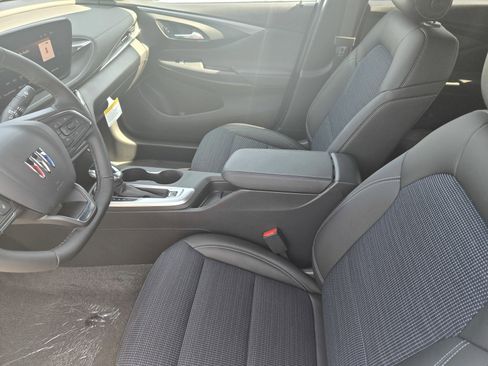 New 2025 Buick Envista Preferred w/ Convenience I Package image 8