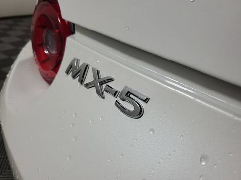 New 2026 MAZDA MX-5 Miata Grand Touring RWD image 9