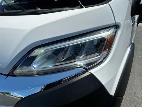 New 2024 RAM ProMaster 2500 w/ Quick Order Package 22H SLT+ image 10