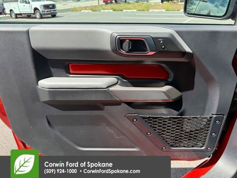 Used 2023 Ford Bronco Black Diamond w/ Sasquatch Package AWD/4WD image 19