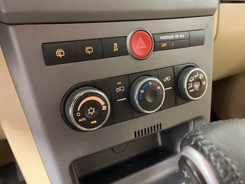 Used 2009 Saturn Vue XR w/ Premium Trim Package image 12